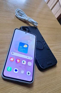 Samsung Galaxy A35 5G In Perfect Condition / 128GB Storage / Dual Sim