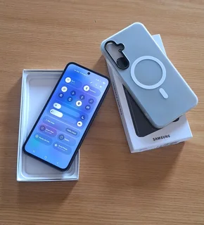 Samsung Galaxy A55 5G In New Condition / Awesome Navy Color / 256GB Storage