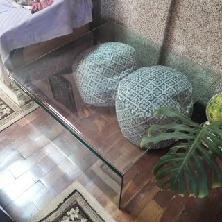 12mm thick glass table size is 110cm x110cm