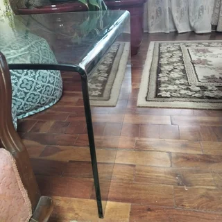 12mm thick glass table size is 110cm x110cm