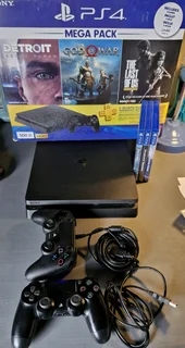 Playstation 4 slim