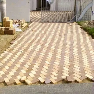 HI, I&#39;M A SKILLED BUILDER AND PROFESSIONAL PAVER LOOKING FOR BUILDING WORK
