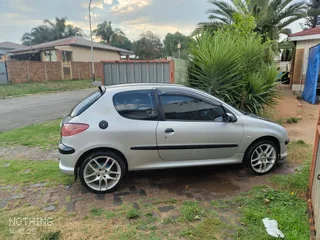 2006 Peugeot 206 Hatchback - Swap for Bakkie (1400, Corsa or similar)