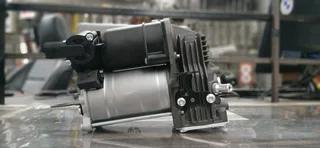 Airmatic Suspension pump w164 ML/GL