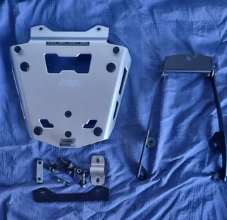 Top box Givi Trekker Outback top case 58L fits two helmets.