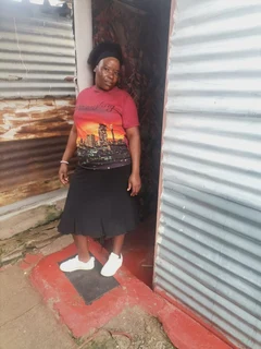 MATURED,HUMBLED 42 YEAR OLD ZIM DOMESTIC ALL ROUNDER, NANNY AND GOOD COOK WITH REFS NEEDS STAY IN