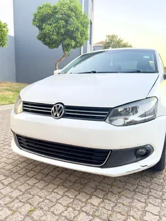 2013 Volkswagen Polo Sedan