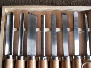 Wood turning chisel