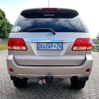 2008 Toyota Fortuner 3.0 D4D 4X4_251000km with Service History