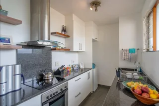 Secure and Spacious 2-Bedroom Apartment in Essenwood