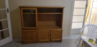 Large TV Display Cabinet / Bookshelf