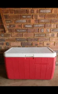 Coleman cooler box.