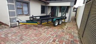 2005 heavy-duty trailer