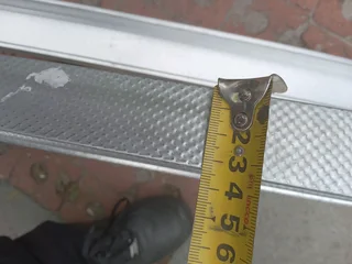 Partitioning studs and floor tracks