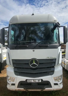 Smashing deals on Mercedes Benz Actros Horses