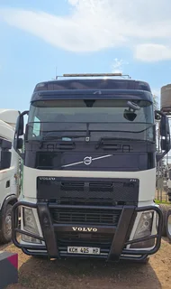 Haul in Style with this Volvo 520 Horse!