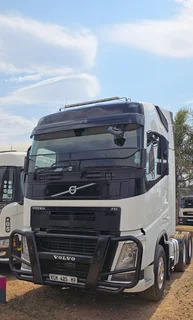 Haul in Style with this Volvo 520 Horse!