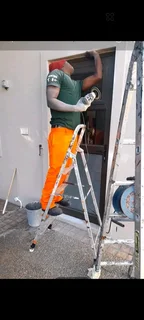 I'm looking for job as a painter, door  hanging, Handyman work