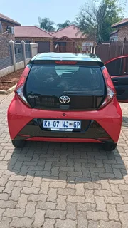 Toyota AYGO X Play 2019 81 000km R160 000 neg
