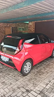 Toyota AYGO X Play 2019 81 000km R160 000 neg