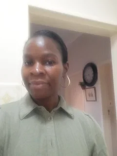 Highly recommended and very experienced babysitter, maid,cleaner,cook from Zim needs work urgently