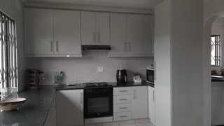 **3 Bedroom House – Shared Property – TO LET – R8750pm**