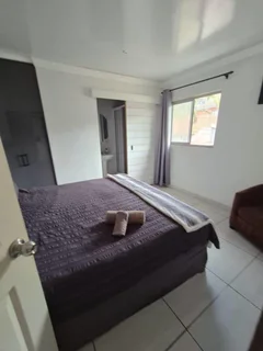 1Bedroom Flat – Lock n GO -R5500pm -Marine Drive TO LET