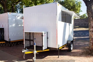 Black Friday Special ! Buy a Mobile Trailer % Get Branding !