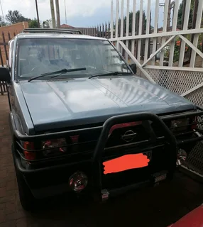 NISSAN HARDBODY 4X4