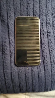 iPhone 11(pre-owned)