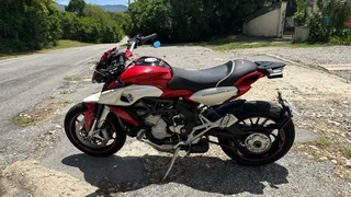 MV Agusta Rivale / Stradale 800 ‘16