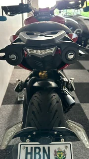 MV Agusta Rivale / Stradale 800 ‘16