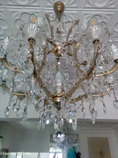 Sparkle Chandelier Cleaning