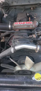 Toyota hilux 3.0 diesel double cab licienced starts but diff needs repairs body is good