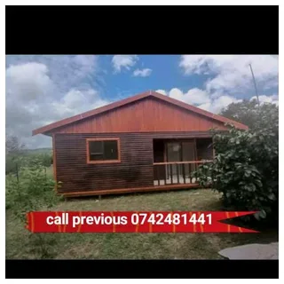 Quality Wendy house and log home for sale