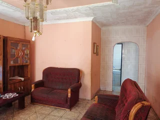 3 Bedroom House for sale Lotus Garden R800 000