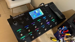 Headrush Pedalboard Floor FX Unit &amp; Amp modeler