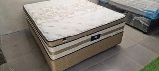 QUEEN BED GOLD R3500 EXCELLENT CONDITION WITH THICK HEAVY DUTY MATRESS PLUS BED BASE