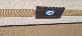 QUEEN BED WITH THICK HEAVY DUTY MATRESS AND BED BASE R3950