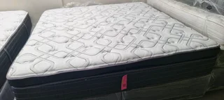 King Bed With Pocket Spring Top Of The Range Matress And Bases