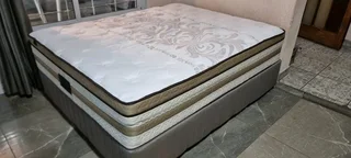 Selling Original Queen Bed With Thick Heavy Duty Matress Plus Base