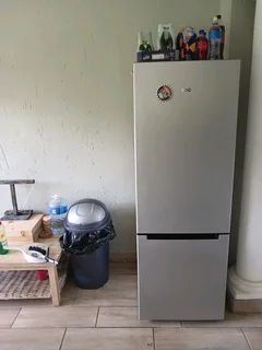 Fridge-Freezer Regassing Onsite