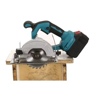 Cordless Circular Saw - 68 Volt batteries