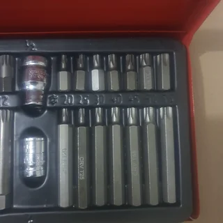 40 Piece Hex and Spline Bit Set