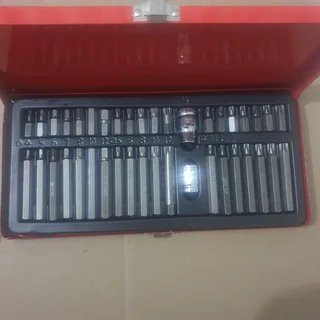 40 Piece Hex and Spline Bit Set