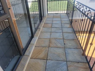 1.5 Bedroom Unfurnished Apartment - Somerset Park