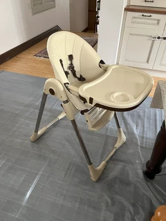 Baby  High Chair - Portable height adjustable - Removable table top for easy cleaning.