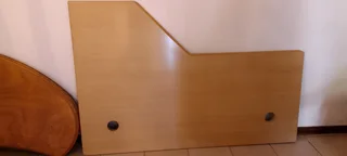 R200 - 1x Beech Formica Table top Pretoria East Waverley