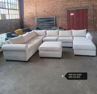 Modular Pollemar Couch