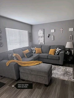 Modular / 3 pc couches